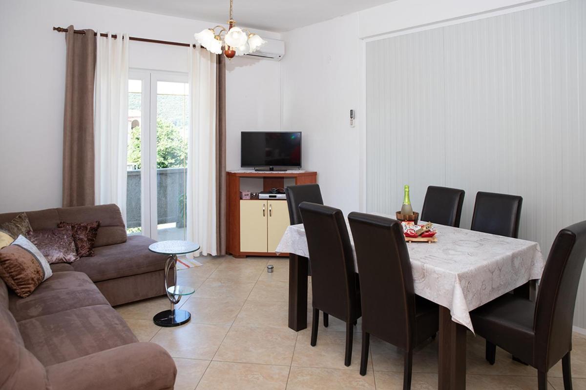 Apartman Mira I Denis スペタルスカ・ドラガ エクステリア 写真